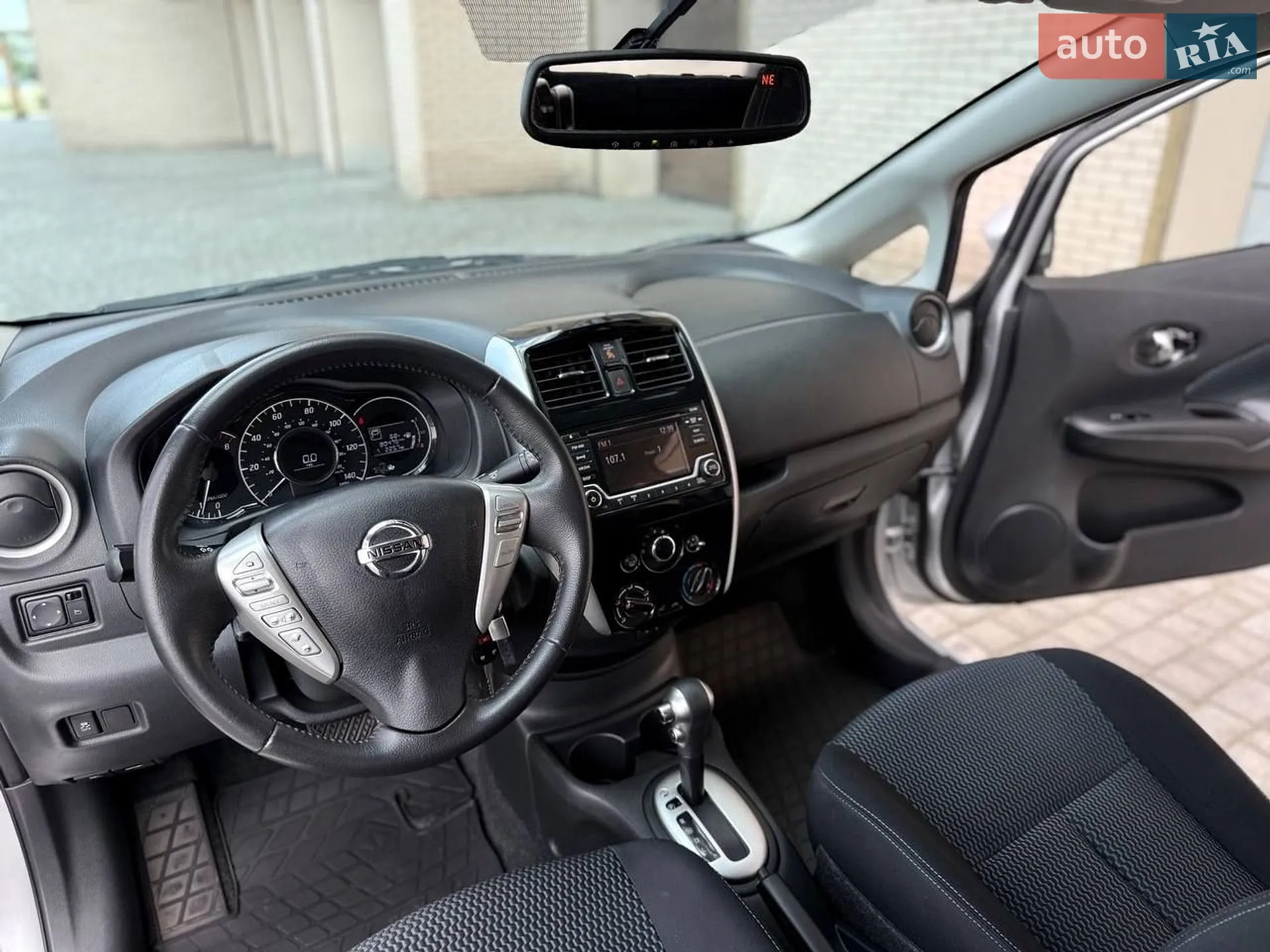 2016 Nissan Versa - мініатюра 17