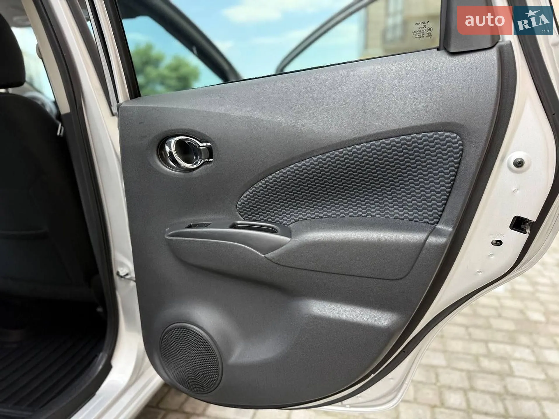 2016 Nissan Versa - мініатюра 26