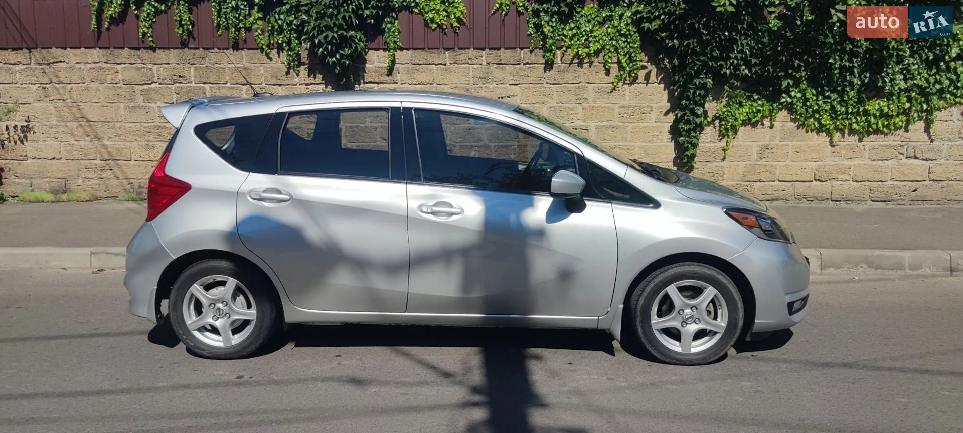 2017 Nissan Versa - мініатюра 3