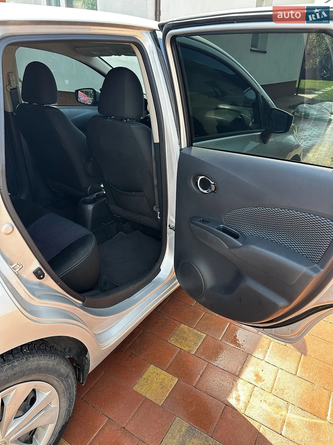2019 Nissan Versa - мініатюра 11