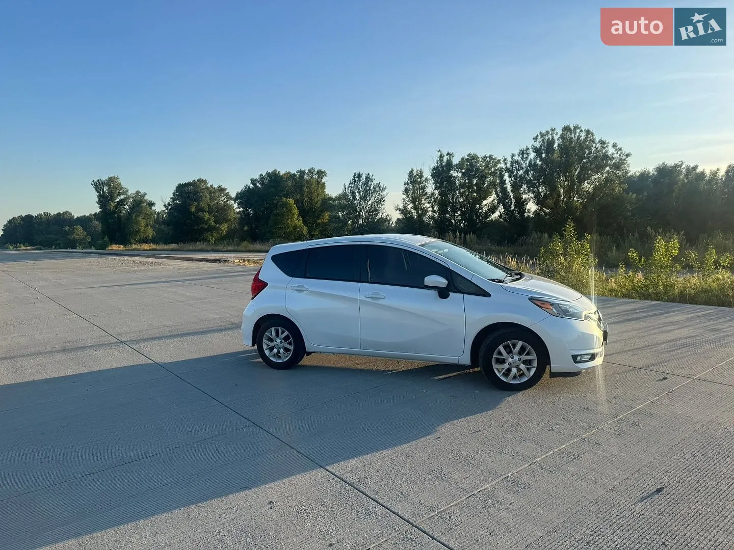2017 Nissan Versa - мініатюра 21
