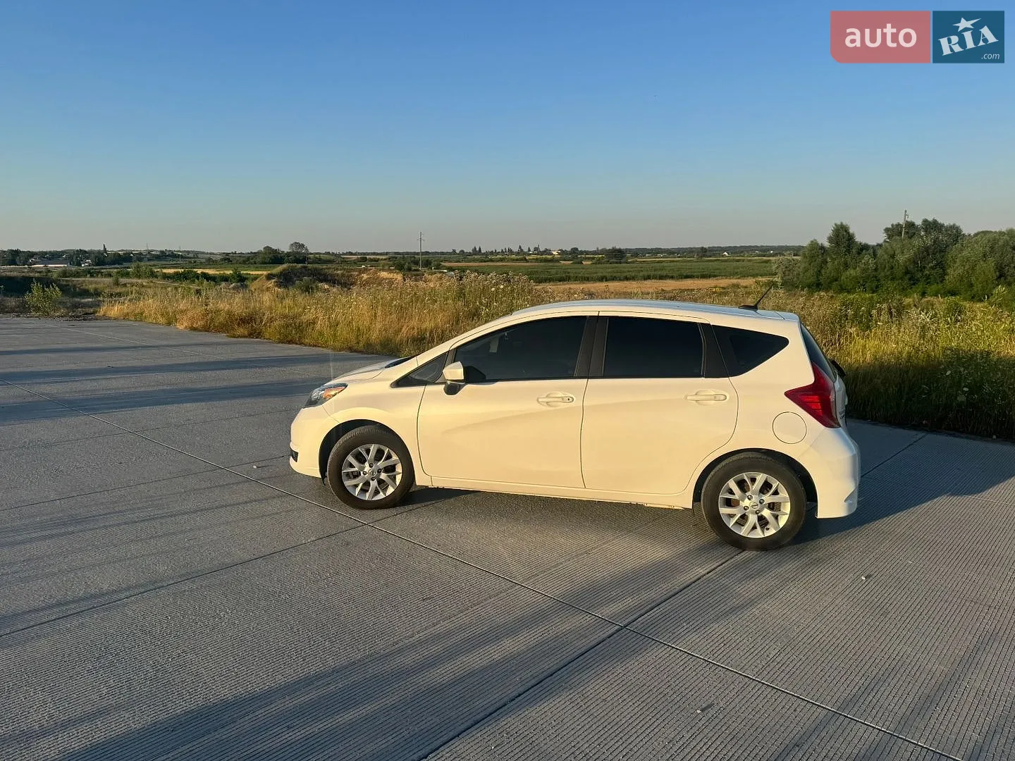 2017 Nissan Versa - мініатюра 13
