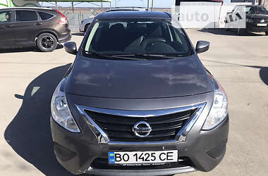 Nissan Versa 2017