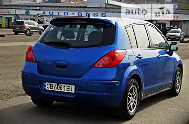 Nissan Versa 2008