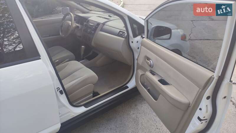 Седан Nissan Versa 2012 в Одессе фото 7 Седан Nissan Versa 2012 в Одессе