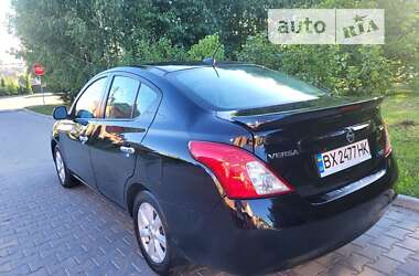 Седан Nissan Versa 2013 в Хмельницком