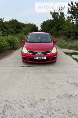 Nissan Versa 2010