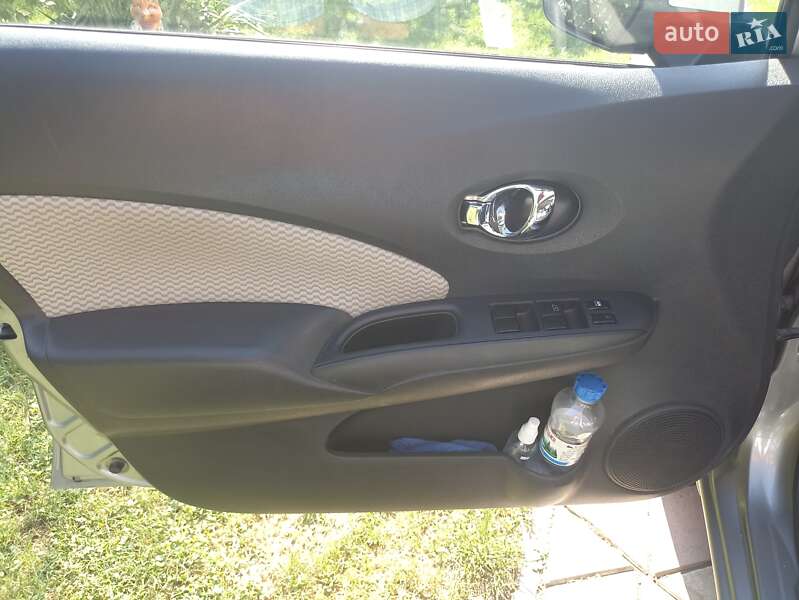 Седан Nissan Versa 2013 в Черновцах фото 12 Седан Nissan Versa 2013 в Черновцах