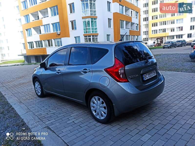 Nissan Versa 2015