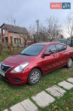 Седан Nissan Versa 2018 в Полтаве