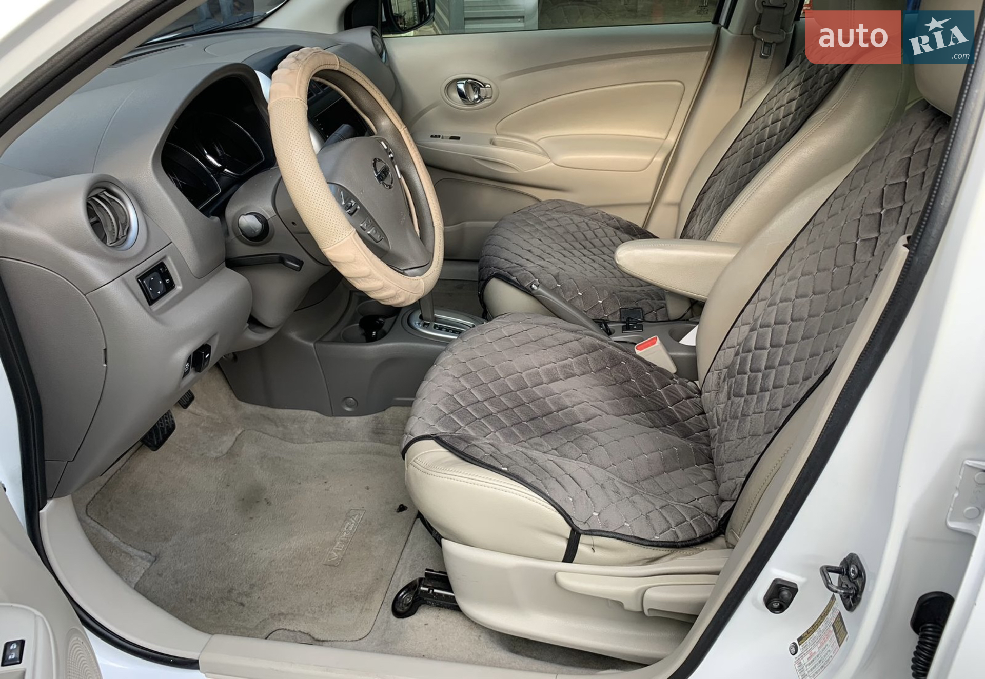 2016 Nissan Versa - мініатюра 21