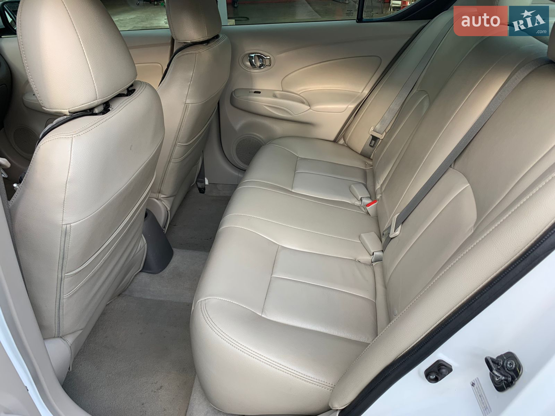 2016 Nissan Versa - мініатюра 28