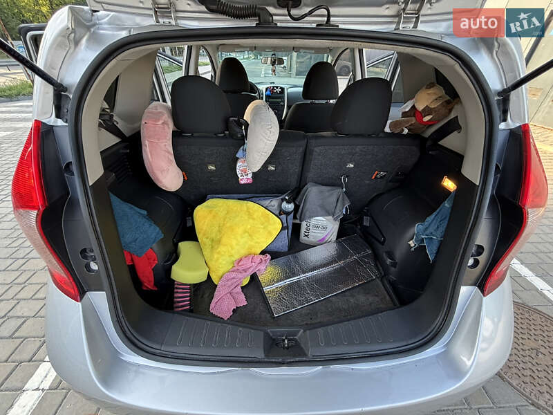 Седан Nissan Versa 2016 в Дніпрі фото 18 Седан Nissan Versa 2016 в Дніпрі