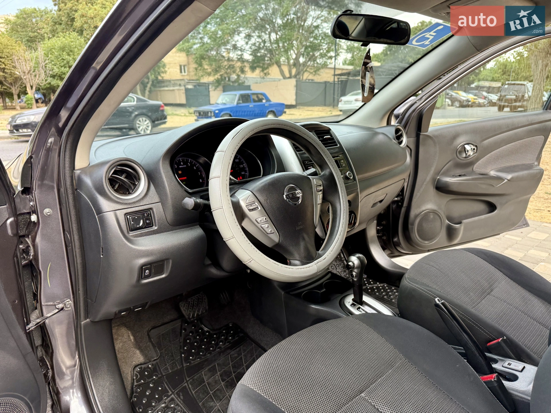2014 Nissan Versa - мініатюра 36