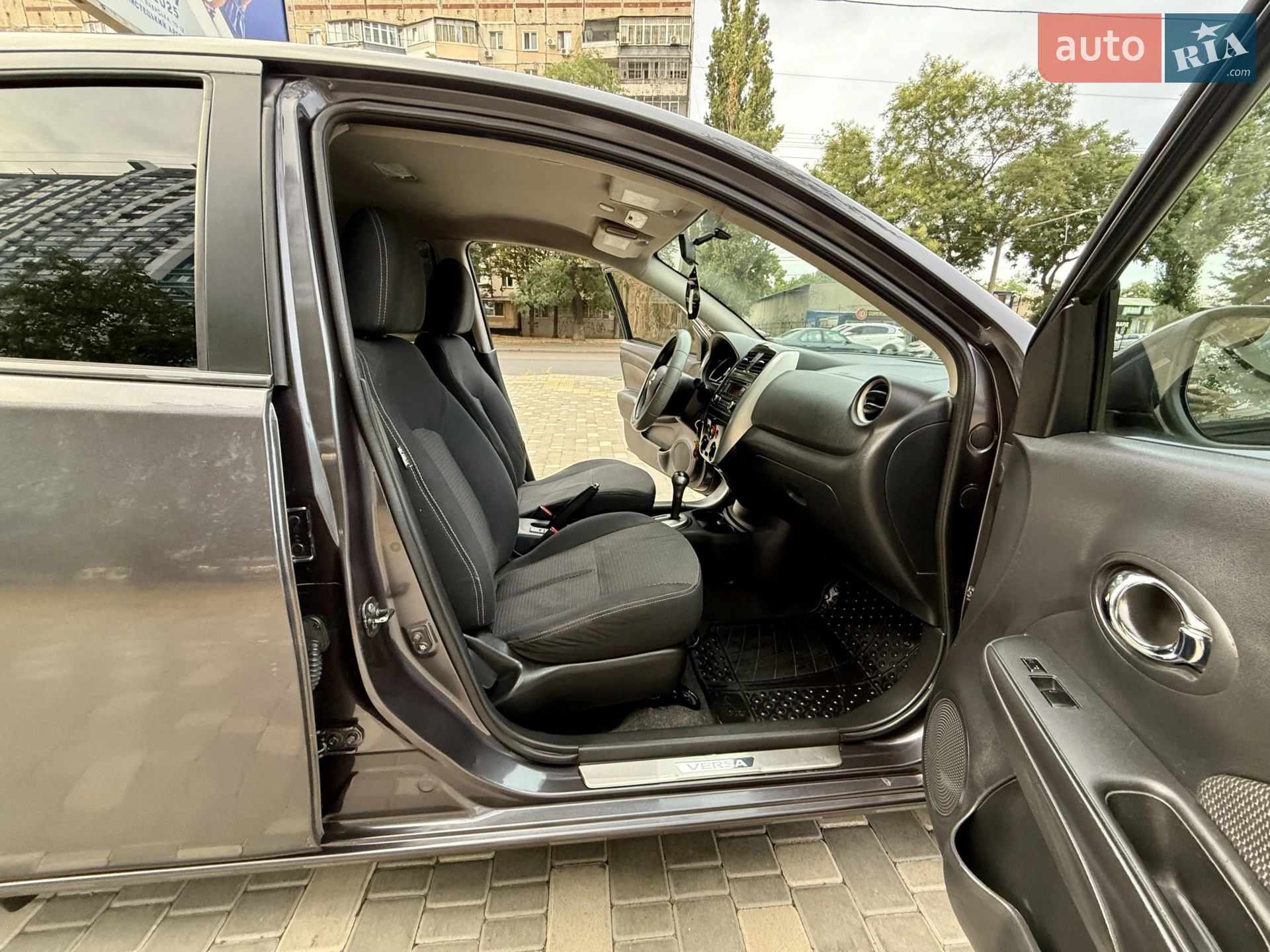 2014 Nissan Versa - мініатюра 46