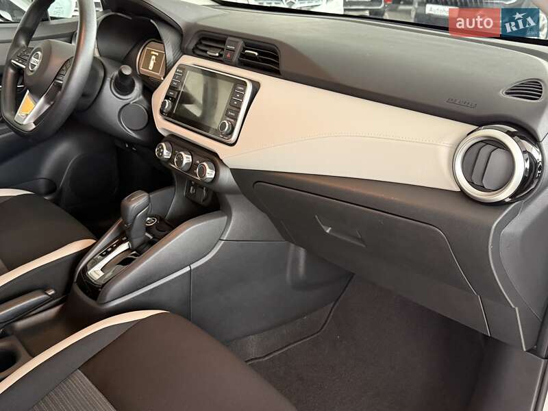 Седан Nissan Versa 2022 в Одессе