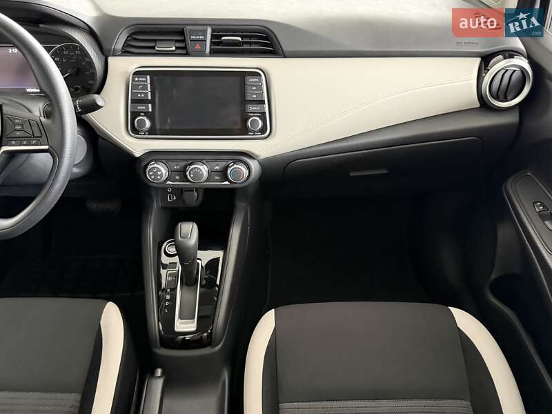 Седан Nissan Versa 2022 в Одессе