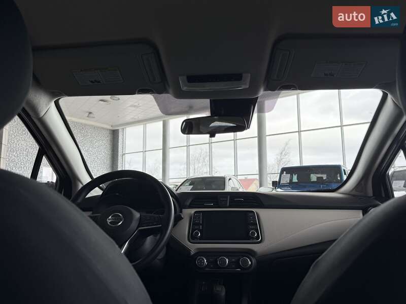 Седан Nissan Versa 2022 в Одессе
