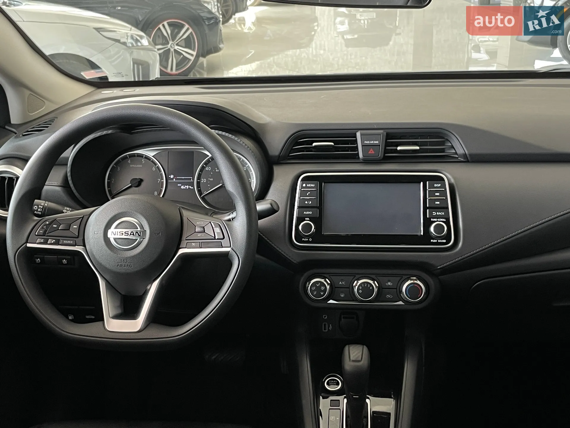 2020 Nissan Versa - мініатюра 28