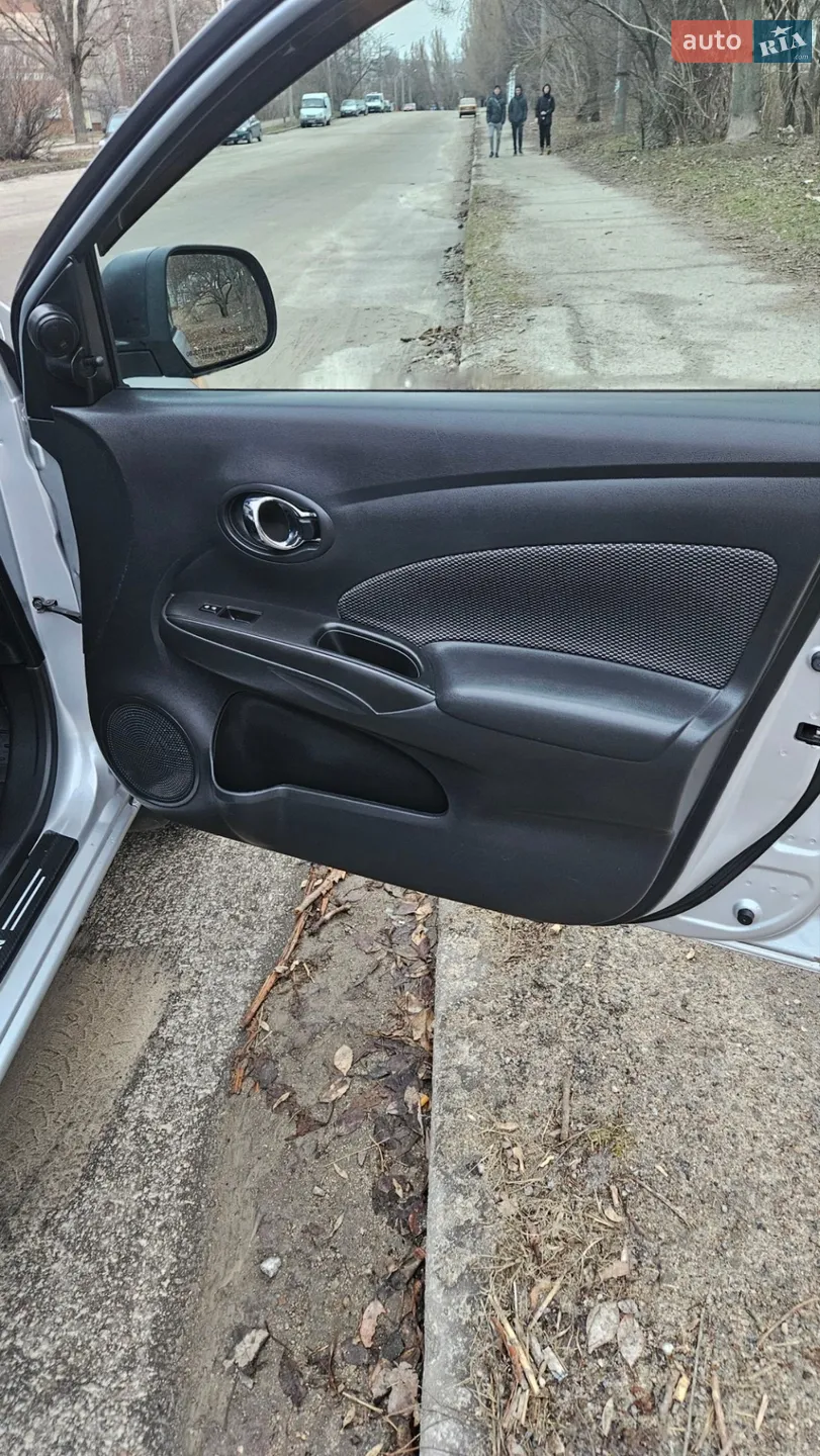 2012 Nissan Versa - мініатюра 12