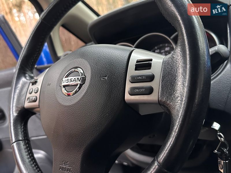 Седан Nissan Versa 2012 в Василькове