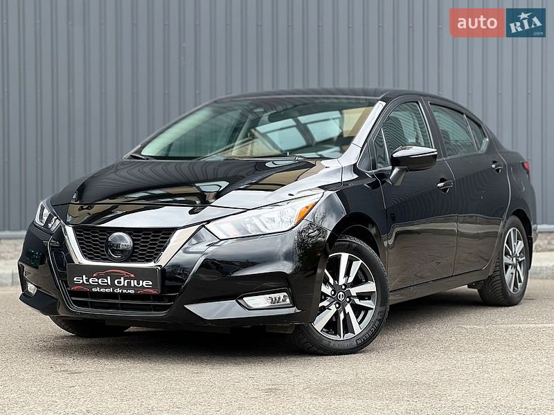 Nissan Versa 2021