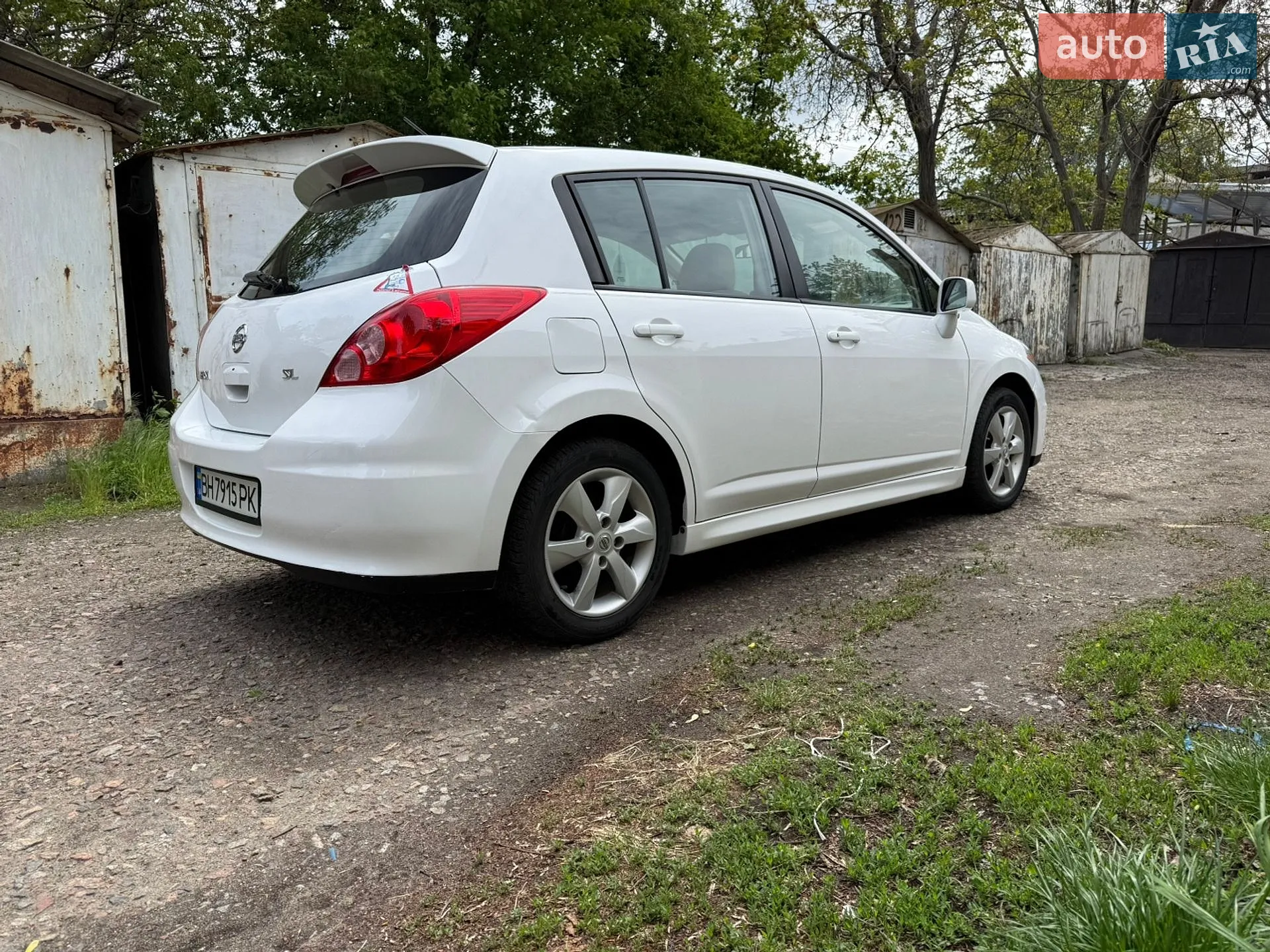 2010 Nissan Versa - мініатюра 14