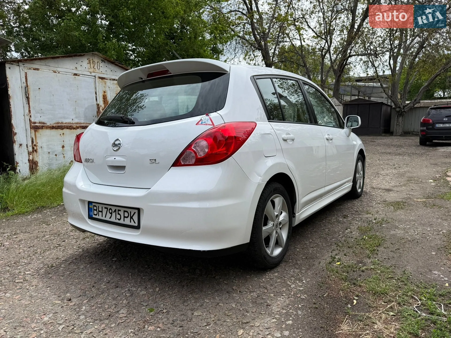 2010 Nissan Versa - мініатюра 17