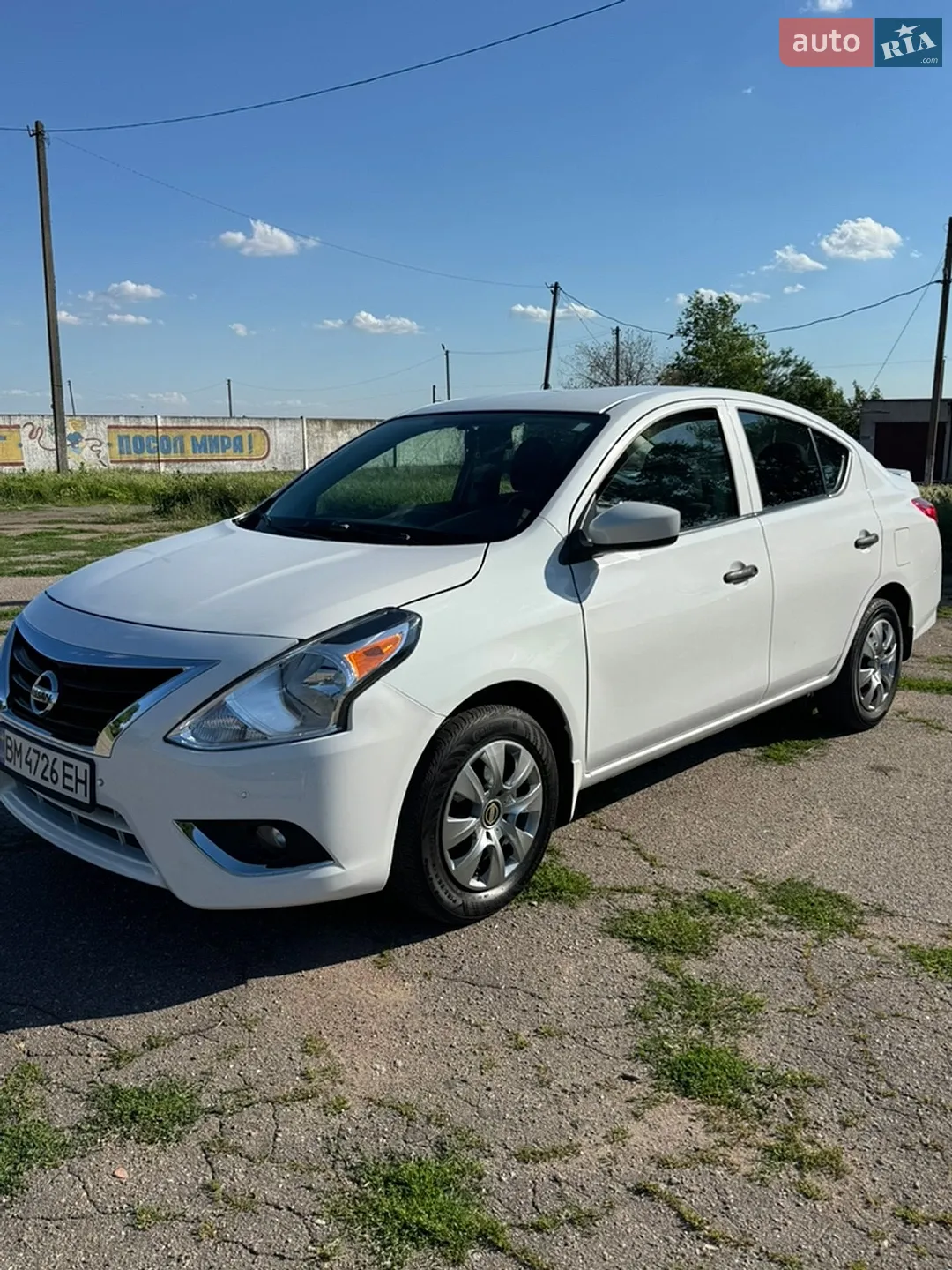 2017 Nissan Versa - мініатюра 6