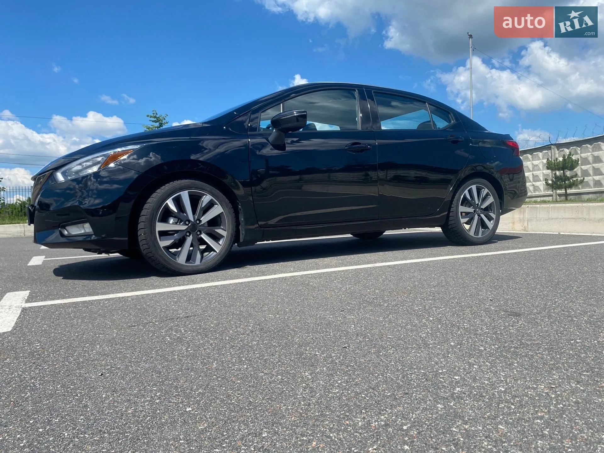 2020 Nissan Versa - мініатюра 4