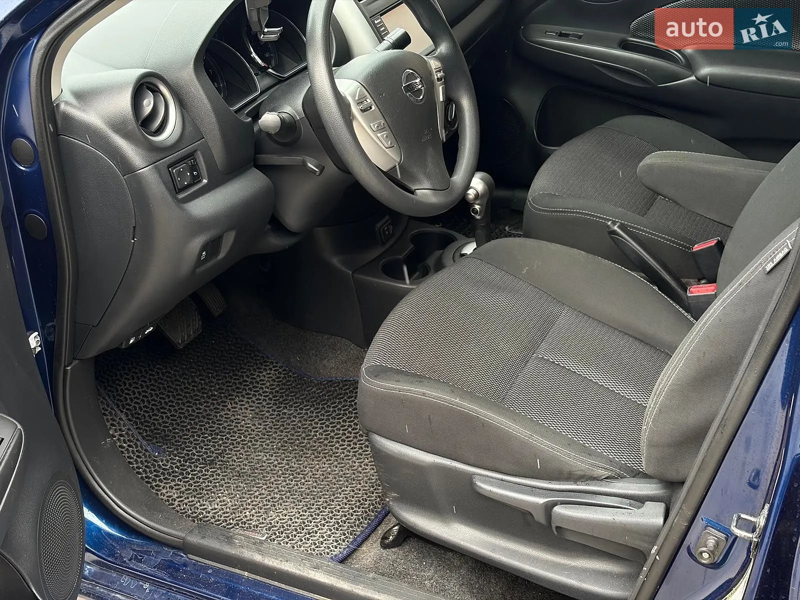2019 Nissan Versa - мініатюра 16