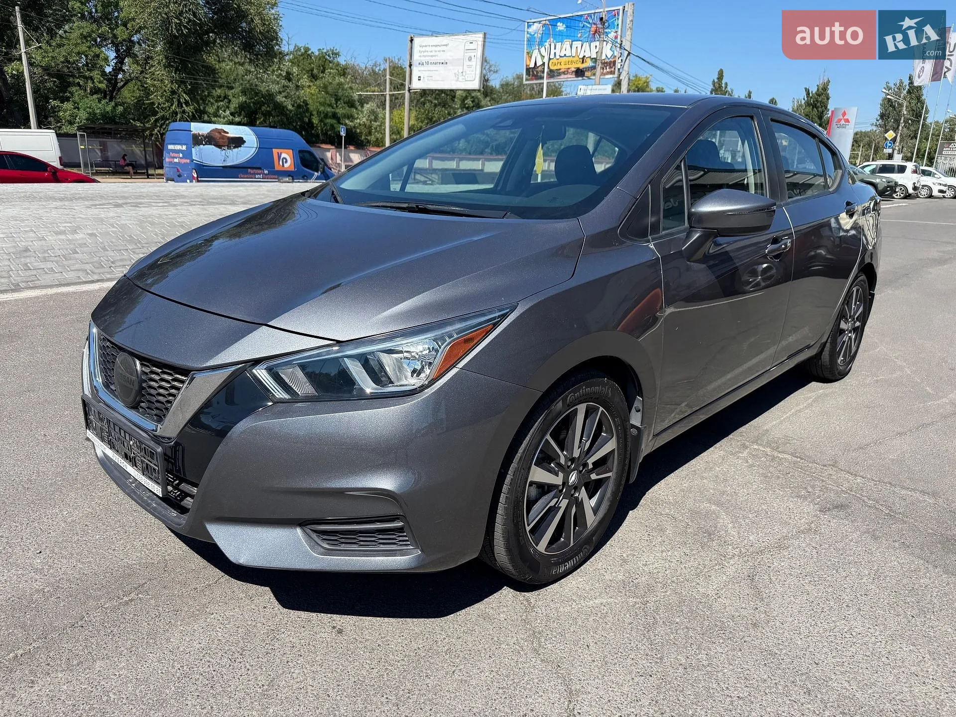 2020 Nissan Versa - мініатюра 2