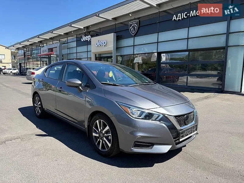 Nissan Versa