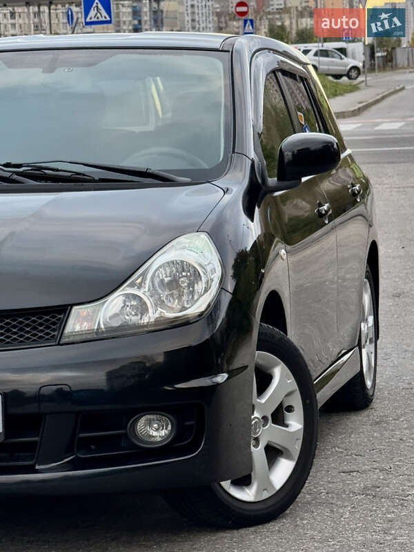 Універсал Nissan Wingroad 2013 в Києві фото 35 Універсал Nissan Wingroad 2013 в Києві