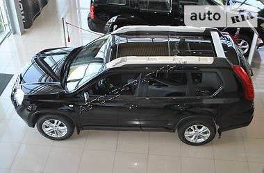 Внедорожник / Кроссовер Nissan X-Trail 2014 в 