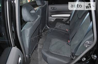 Внедорожник / Кроссовер Nissan X-Trail 2014 в 