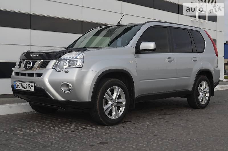 Внедорожник / Кроссовер Nissan X-Trail 2012 в Ровно