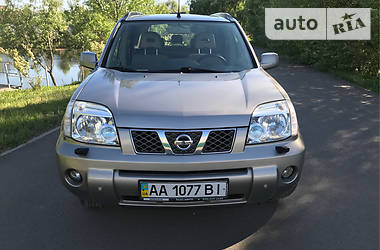 Внедорожник / Кроссовер Nissan X-Trail 2005 в Киеве