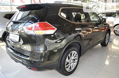 Внедорожник / Кроссовер Nissan X-Trail 2017 в Хмельницком