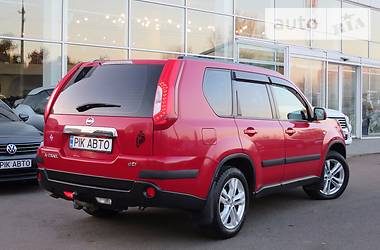 Внедорожник / Кроссовер Nissan X-Trail 2010 в Киеве