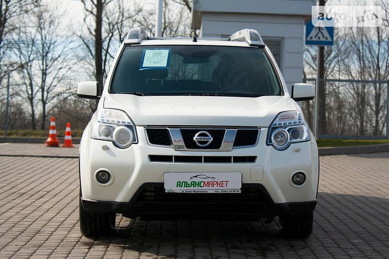 Внедорожник / Кроссовер Nissan X-Trail 2014 в Ивано-Франковске