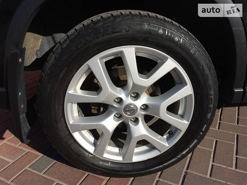 Позашляховик / Кросовер Nissan X-Trail 2011 в Вишневому фото 15 Позашляховик / Кросовер Nissan X-Trail 2011 в Вишневому