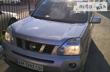 Позашляховик / Кросовер Nissan X-Trail 2007 в 