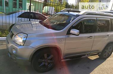 Позашляховик / Кросовер Nissan X-Trail 2007 в 