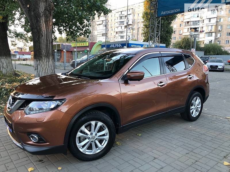 Внедорожник / Кроссовер Nissan X-Trail 2016 в Одессе