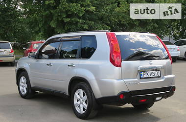 Позашляховик / Кросовер Nissan X-Trail 2007 в Києві