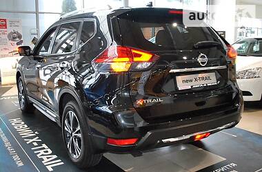 Внедорожник / Кроссовер Nissan X-Trail 2019 в Хмельницком