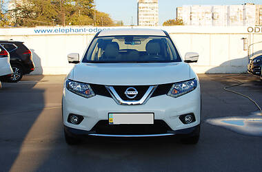 Nissan X-Trail 2015