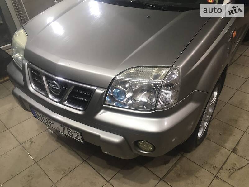 Внедорожник / Кроссовер Nissan X-Trail 2004 в Одессе