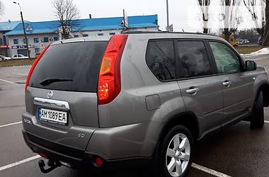 Внедорожник / Кроссовер Nissan X-Trail 2009 в 